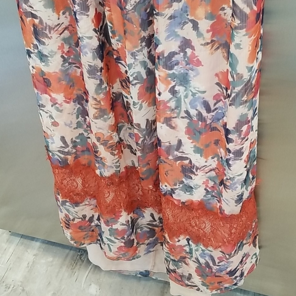 💕ADELYN RAE💕 Boho Pattern Ruffle Maxi Dress - Picture 4 of 12